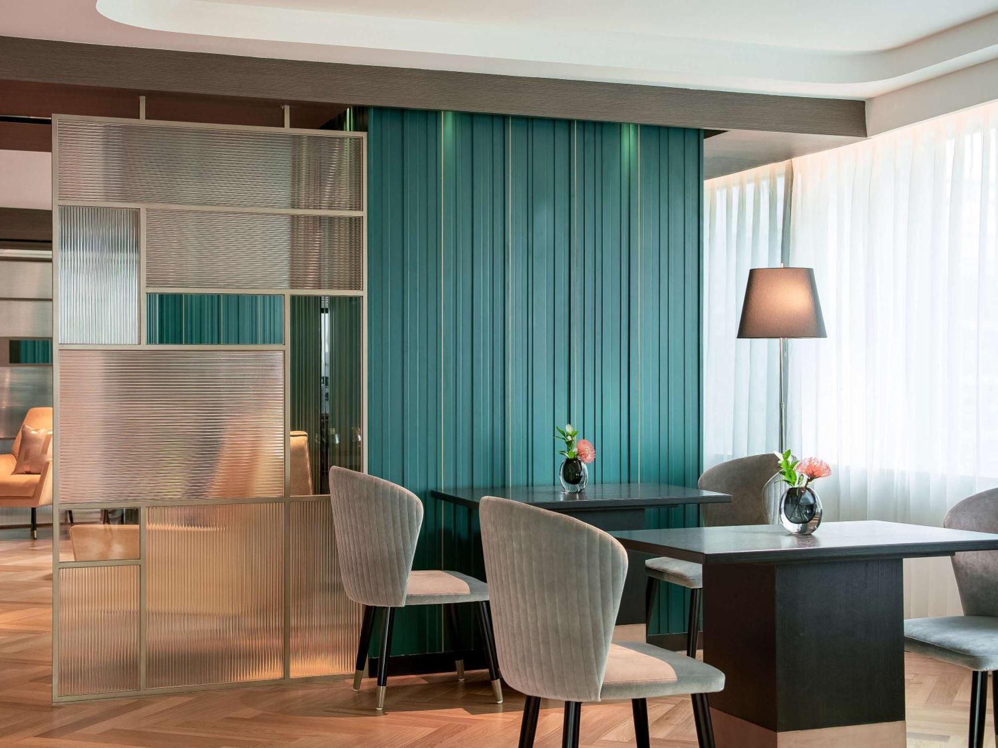 Pullman Shanghai Central - In Xintiandi & Yu Garden Area Εξωτερικό φωτογραφία